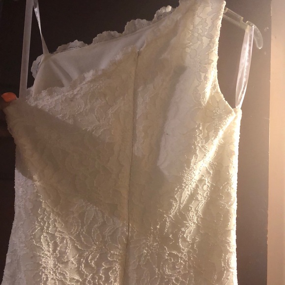 David's Bridal | Dresses | David Bridal Scalloped Oneshoulder Lace ...